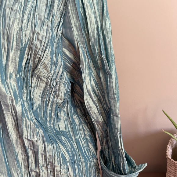 Cool Kringle jacket. Large. True color shows in #2 - Picture 11 of 13